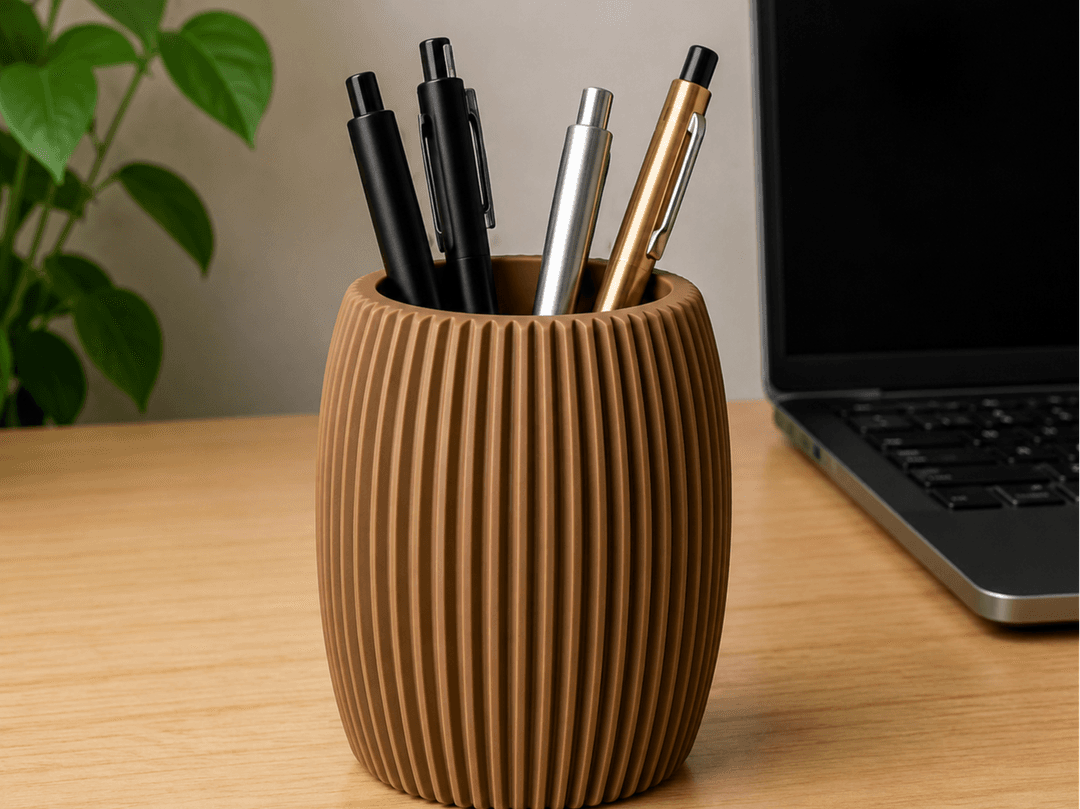 Ribbed Pen Holder